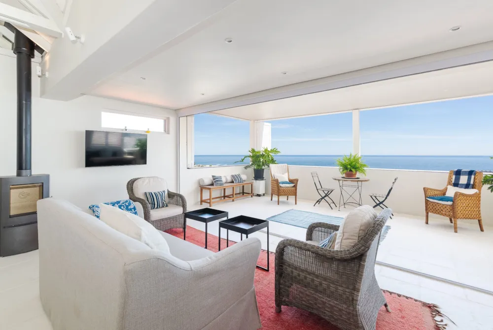 Penthouse apartment sold in Clifton - AS1690953 Penthouse apartment sold in Clifton - AS1690953