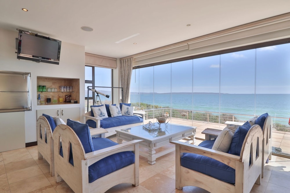 Multi-storey house for sale in Calypso Beach - LA1691886 Multi-storey house for sale in Calypso Beach - LA1691886