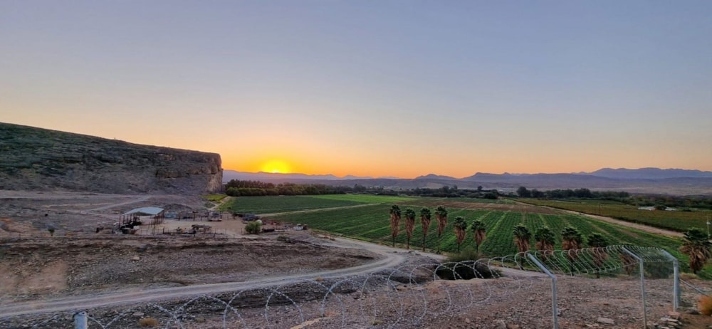 Smallholding for sale in Vioolsdrif Farms - 1NA1684380 Smallholding for sale in Vioolsdrif Farms - 1NA1684380