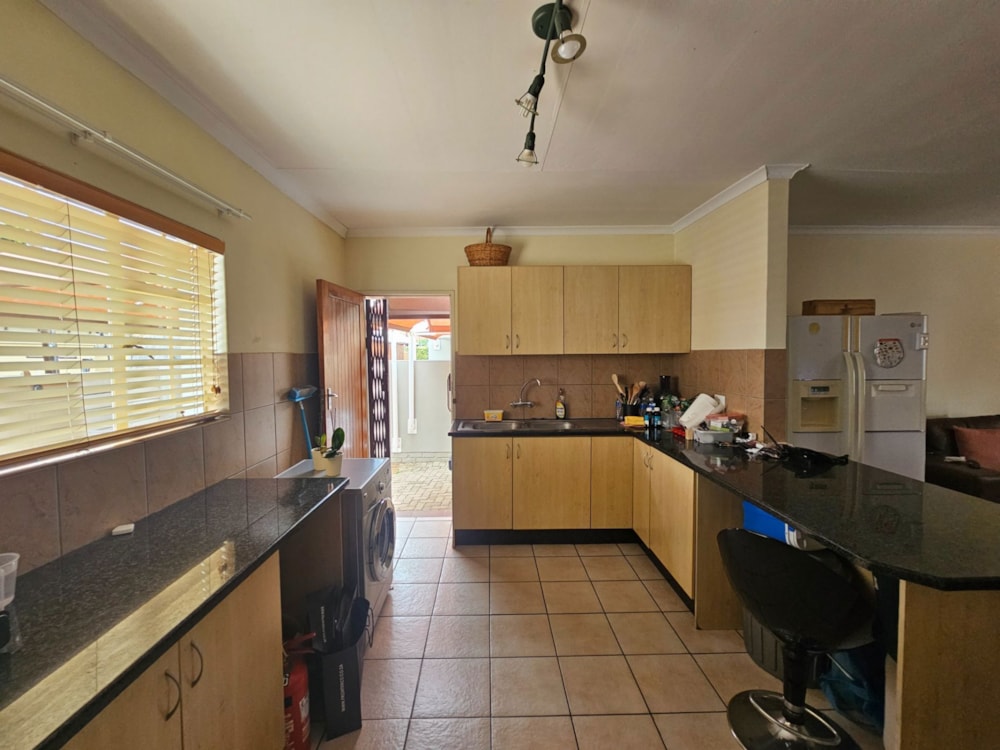 Townhouse to rent in Bendor - 1PS1734452