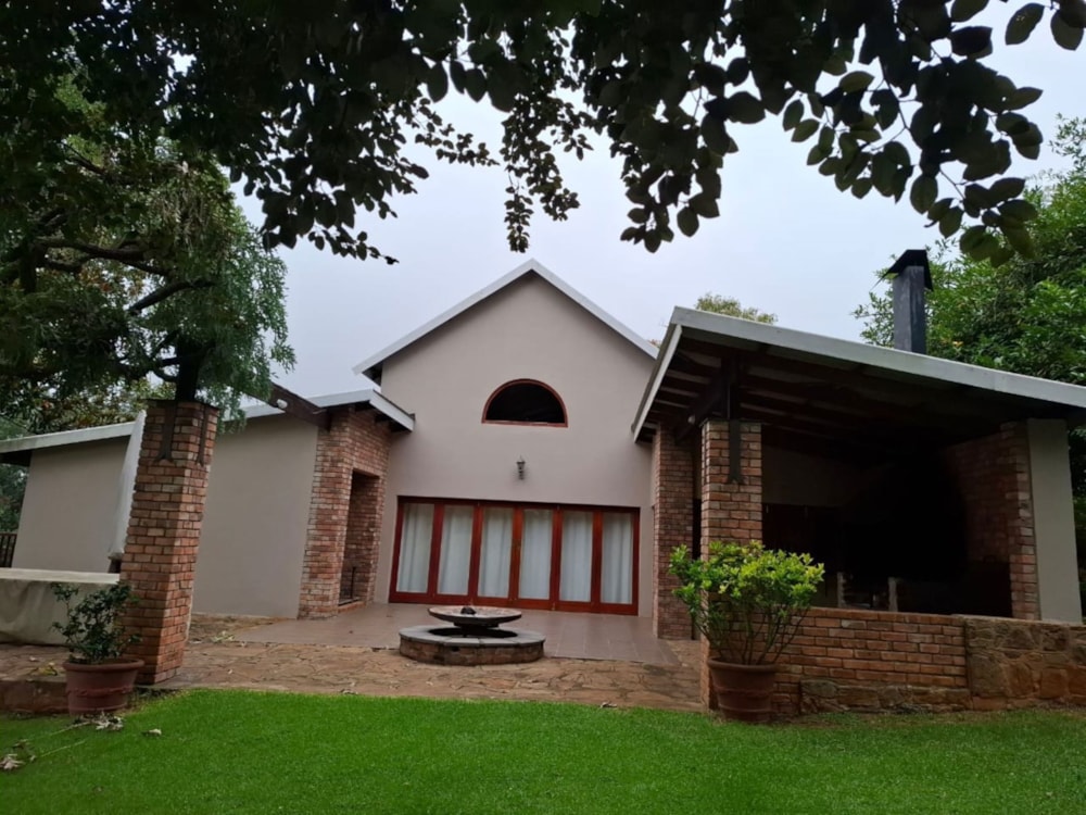 Mixed use farm for sale in Dullstroom - 1DS1690464 Mixed use farm for sale in Dullstroom - 1DS1690464