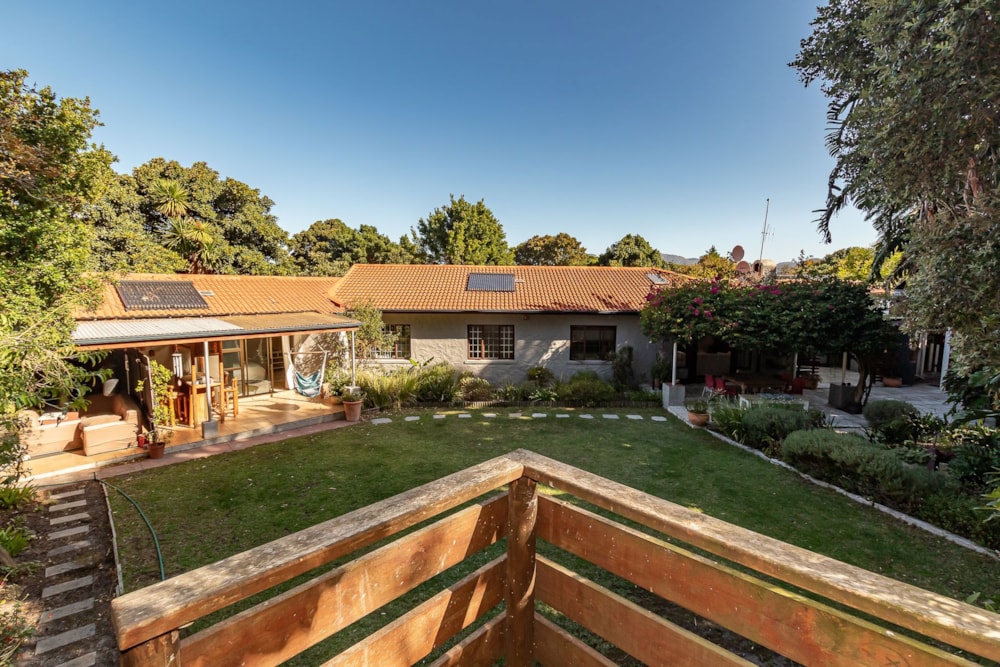 House for sale in Constantia, Cape Town - KW1724685 House for sale in Constantia, Cape Town - KW1724685