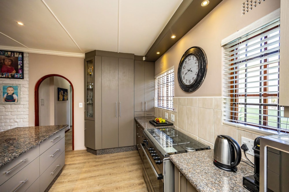 House sold in Gonubie - 1EZ1689058 House sold in Gonubie - 1EZ1689058