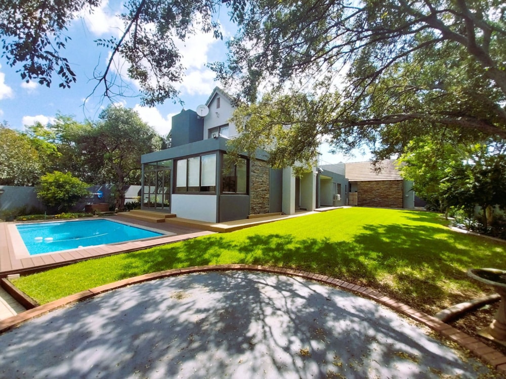 Security estate home for sale in Midstream Estate - CN1692440 Security estate home for sale in Midstream Estate - CN1692440