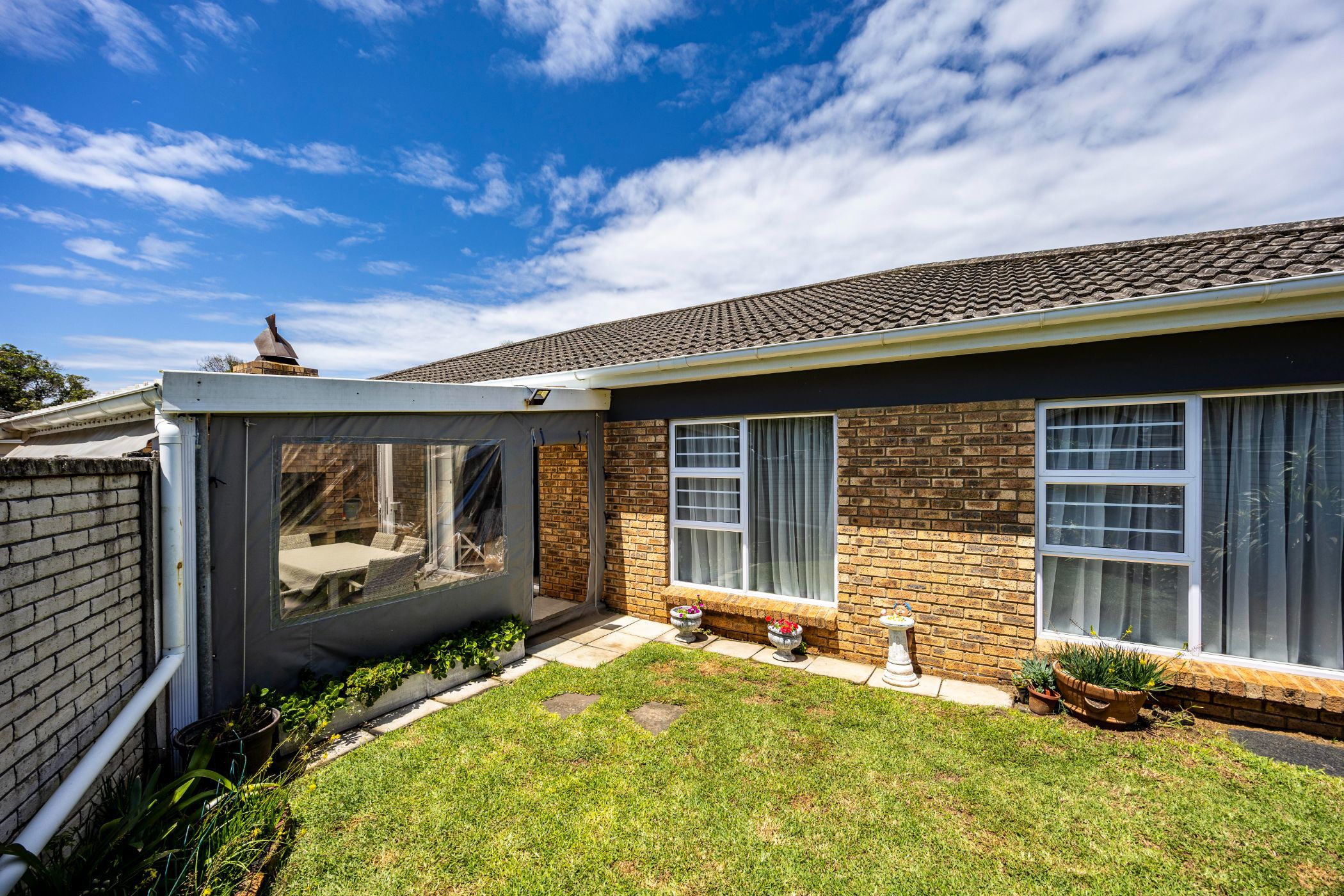 Townhouse sold in Gonubie - 1EZ1689064