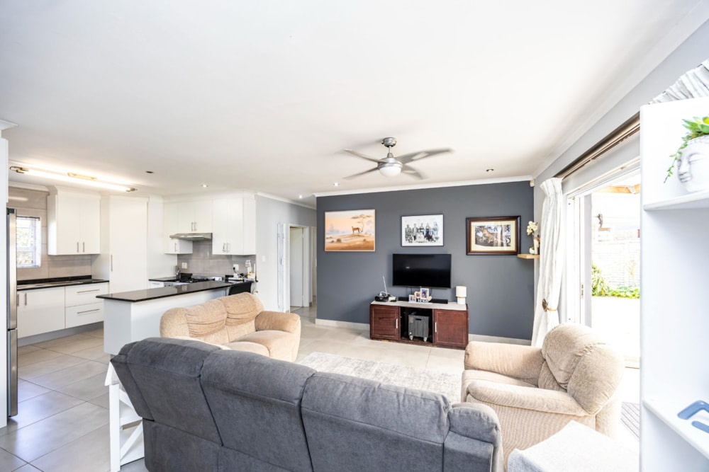 Townhouse sold in Gonubie - 1EZ1689064 Townhouse sold in Gonubie - 1EZ1689064