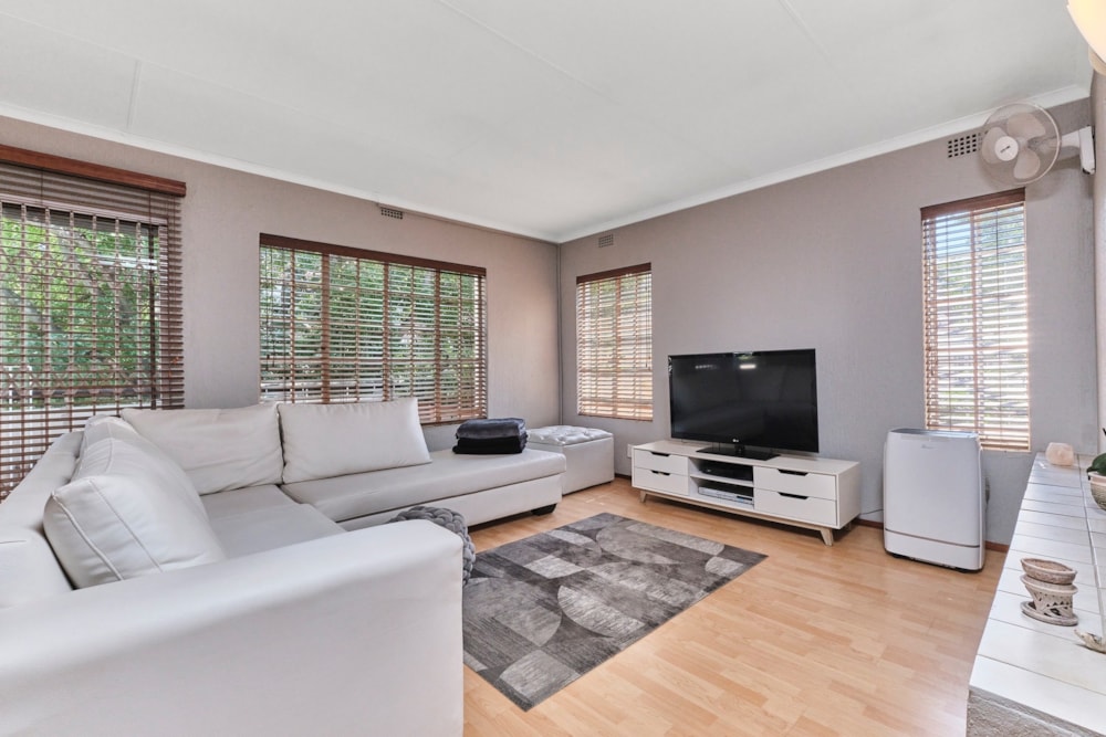Apartment for sale in Rivonia - HP1689153