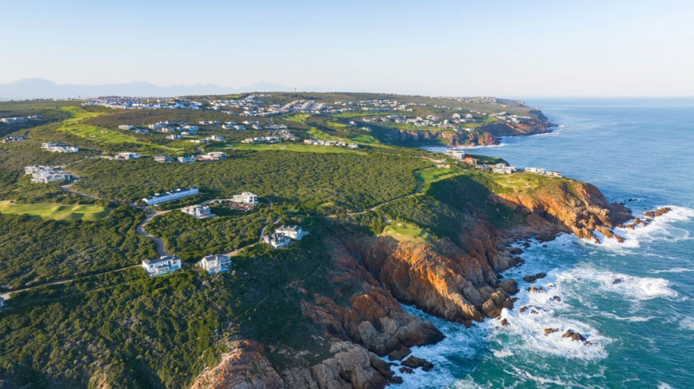 Residential vacant land for sale in Pinnacle Point Golf Estate - 1MB1318877