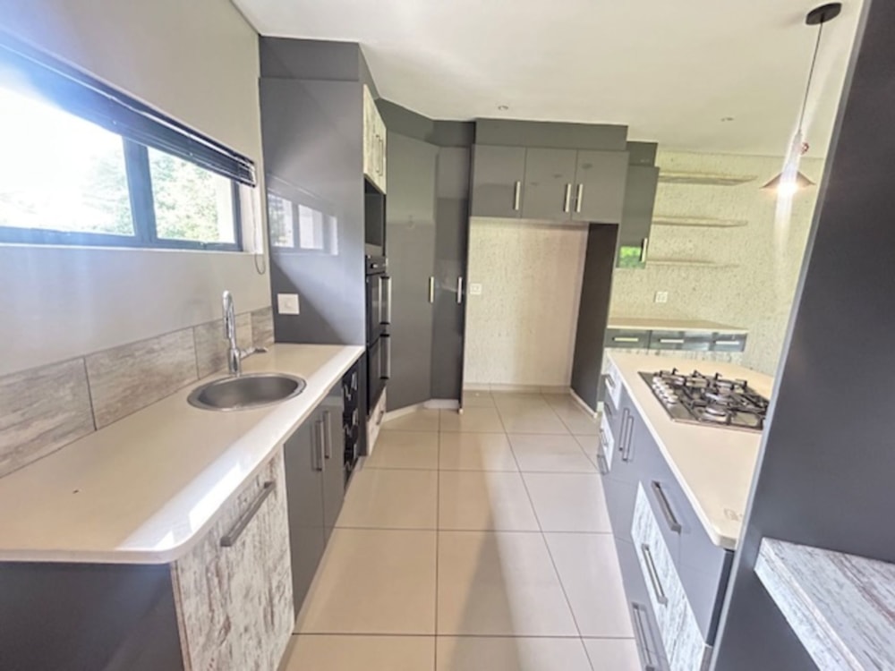 House to rent in Meer en See - 1RY1692111