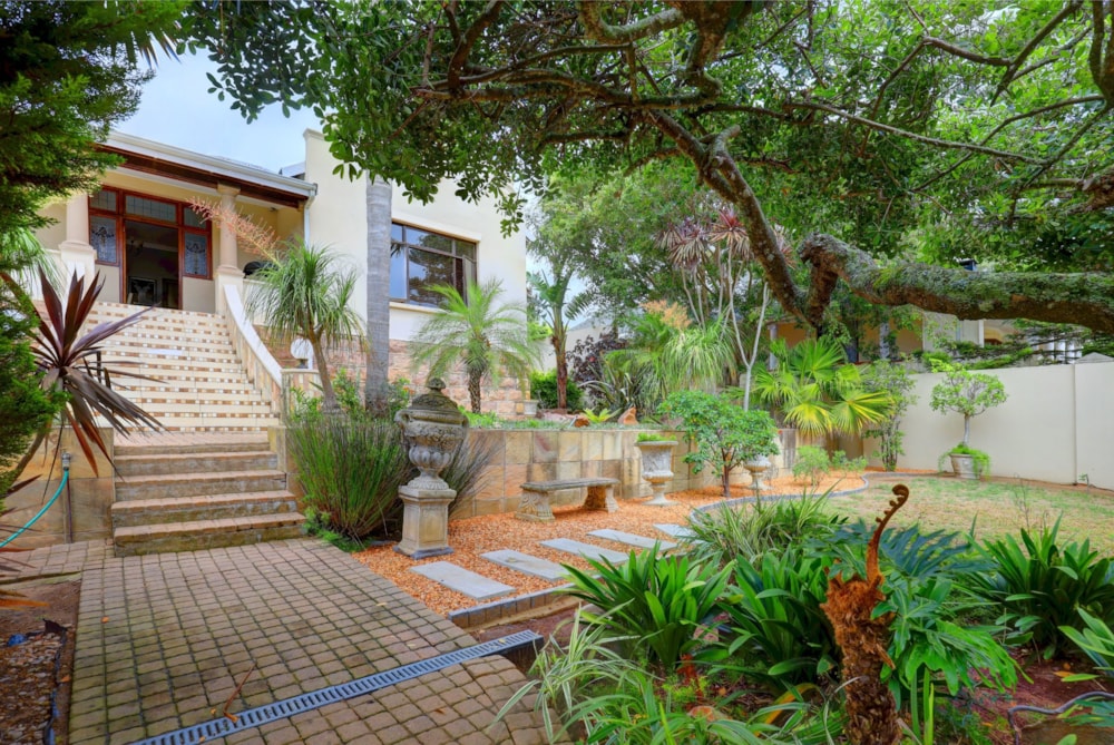 Multi-storey house for sale in Mossel Bay - 1MB1691775 Multi-storey house for sale in Mossel Bay - 1MB1691775