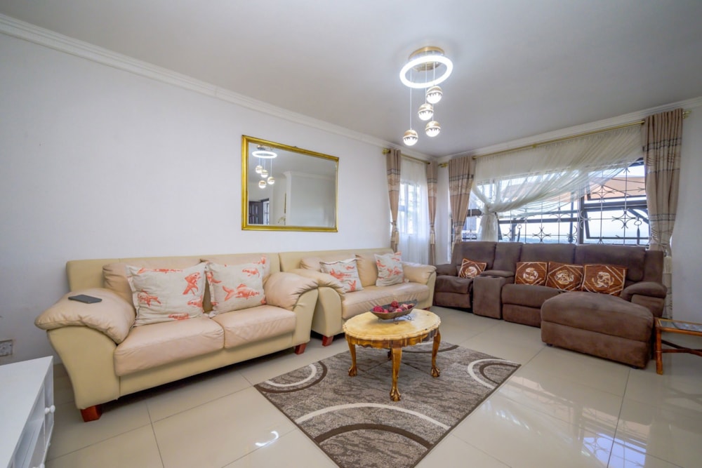 Double-storey house for sale in Effingham Heights - 1ND1690269 Double-storey house for sale in Effingham Heights - 1ND1690269