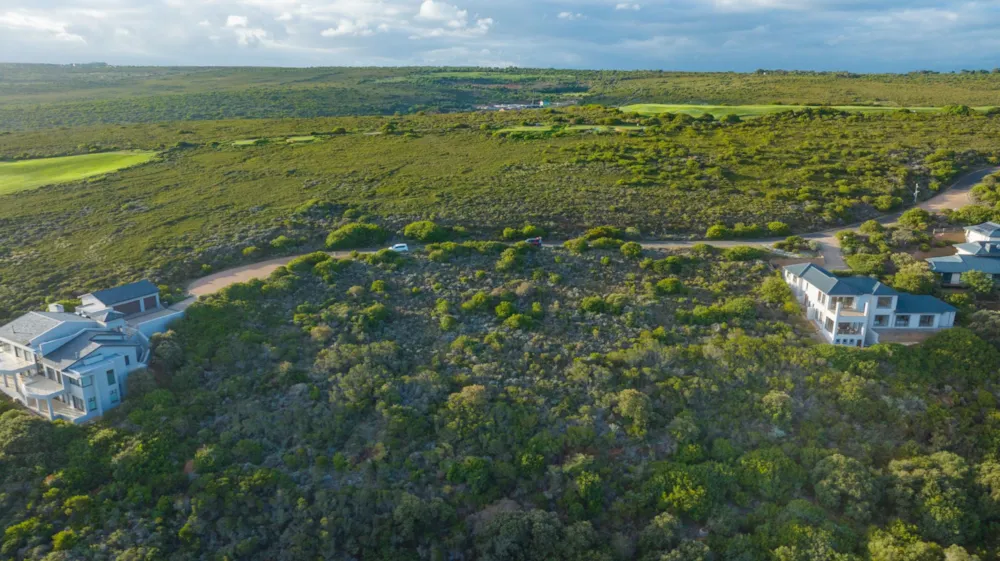 Residential vacant land for sale in Pinnacle Point Golf Estate - 1MB1689534 Residential vacant land for sale in Pinnacle Point Golf Estate - 1MB1689534