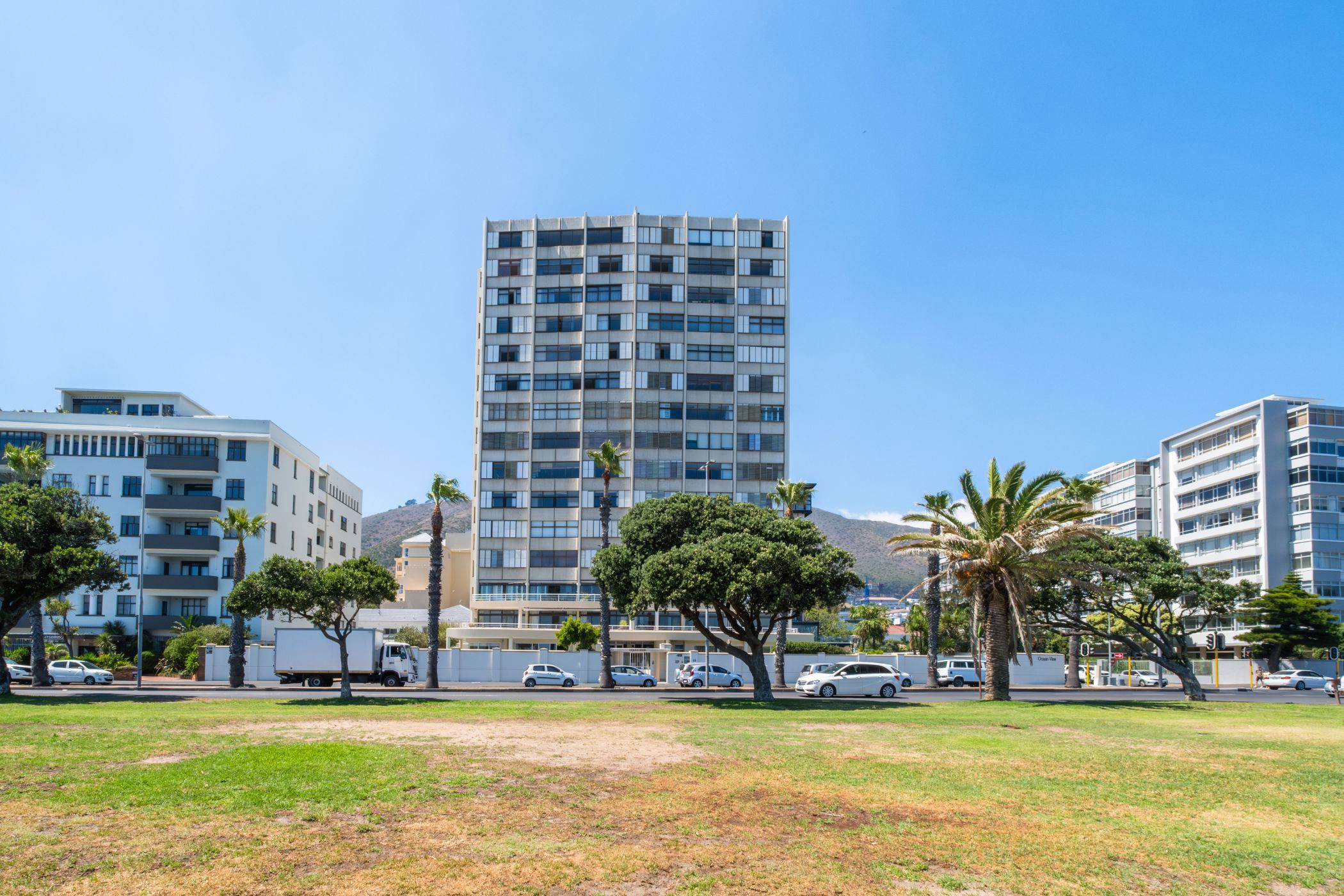 Apartment sold in Sea Point - AS1691871