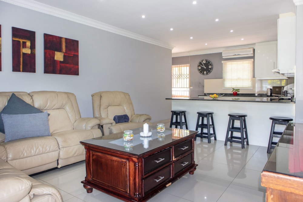 Townhouse sold in Amanzimtoti - 1WB1689463 Townhouse sold in Amanzimtoti - 1WB1689463