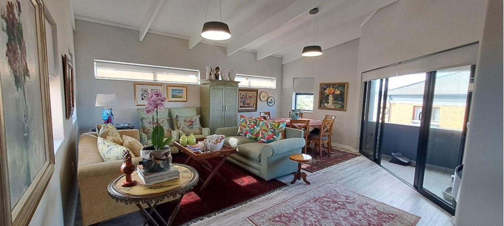 Double-storey house for sale in Jongensfontein - 1SR1689130 Double-storey house for sale in Jongensfontein - 1SR1689130