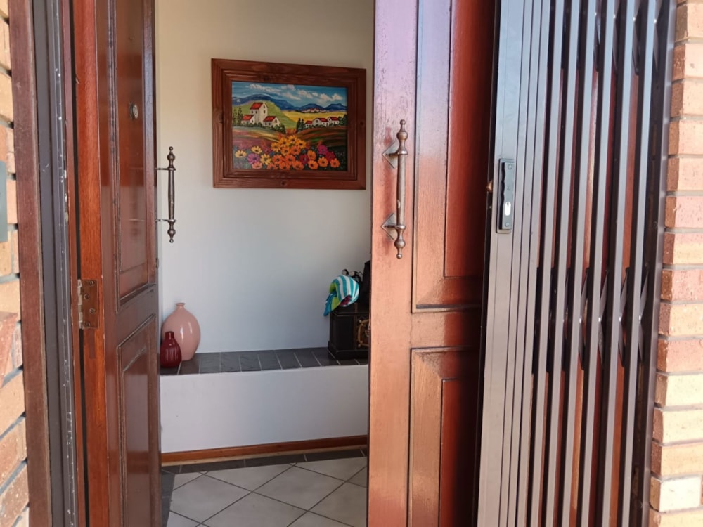 House let in Summerstrand - 1PLZ1695459 House let in Summerstrand - 1PLZ1695459