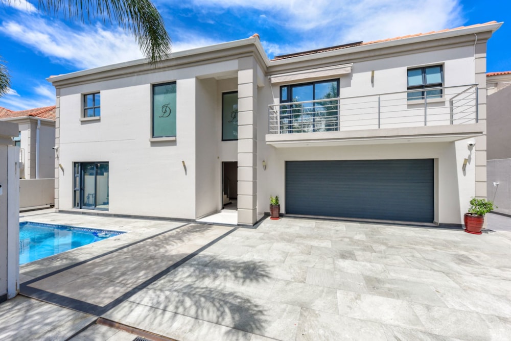 Double-storey cluster for sale in Broadacres - FW1691624 Double-storey cluster for sale in Broadacres - FW1691624