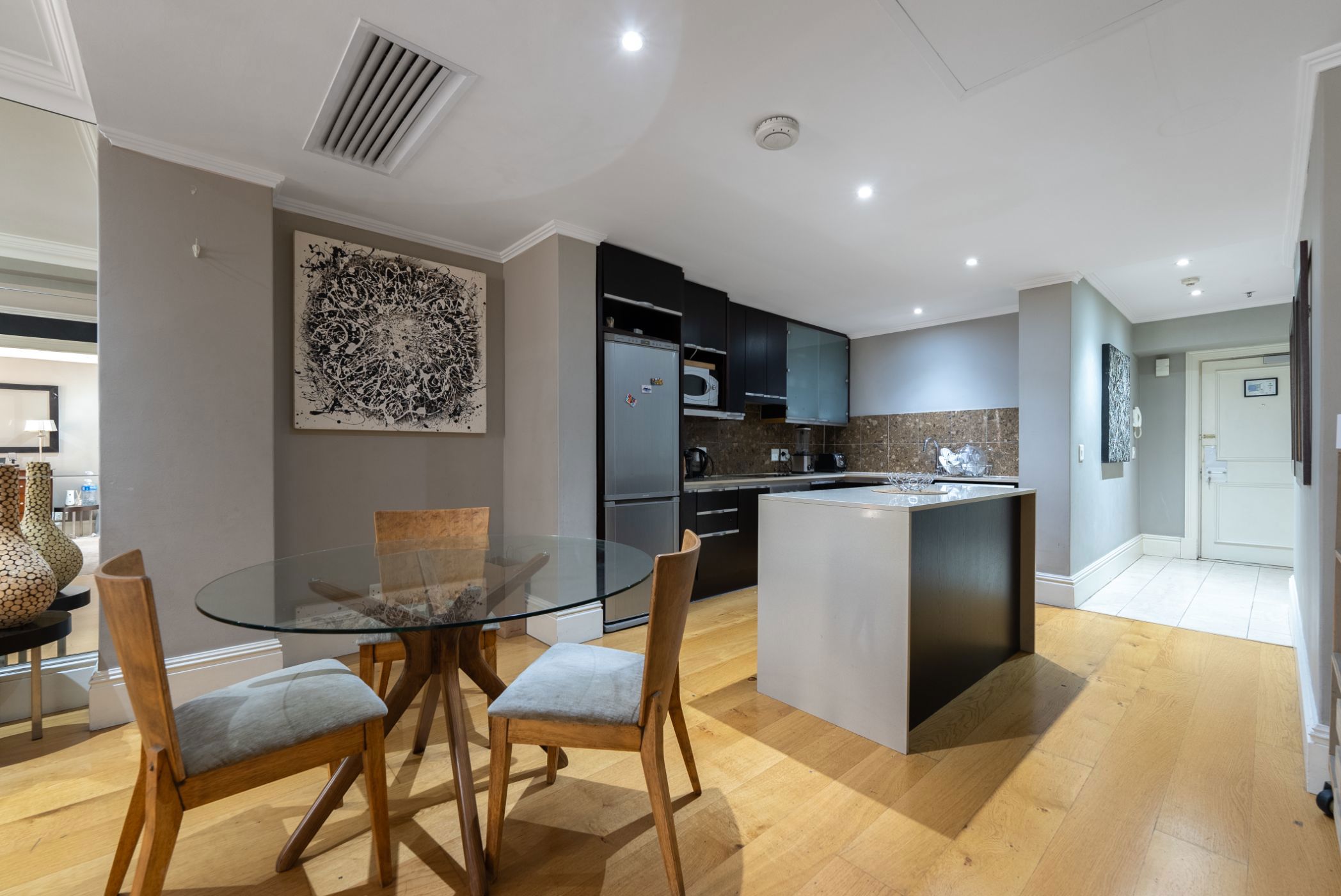 Apartment sold in Cape Town Central - AS1689218