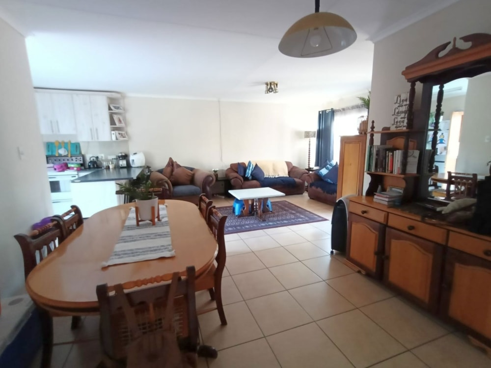 Townhouse let in Langenhovenpark - 1BX1689703 Townhouse let in Langenhovenpark - 1BX1689703