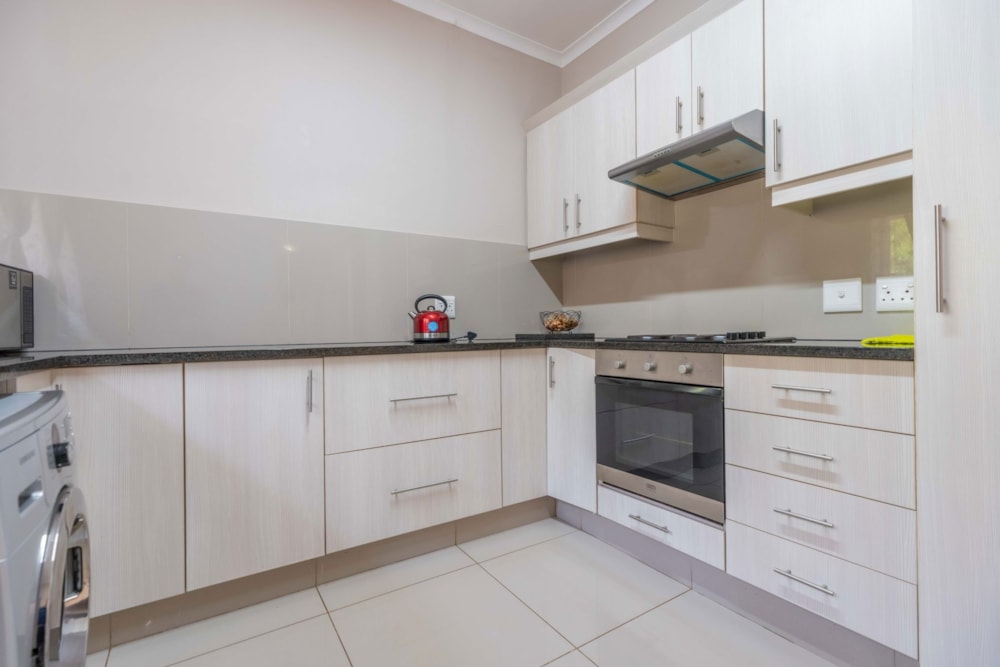 Townhouse for sale in Waterfall, Upper Highway - 1KF1689746