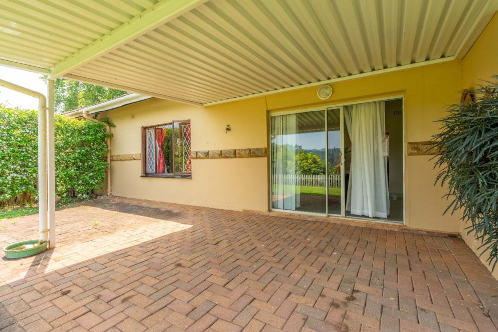 Townhouse for sale in Waterfall, Upper Highway - 1KF1689746