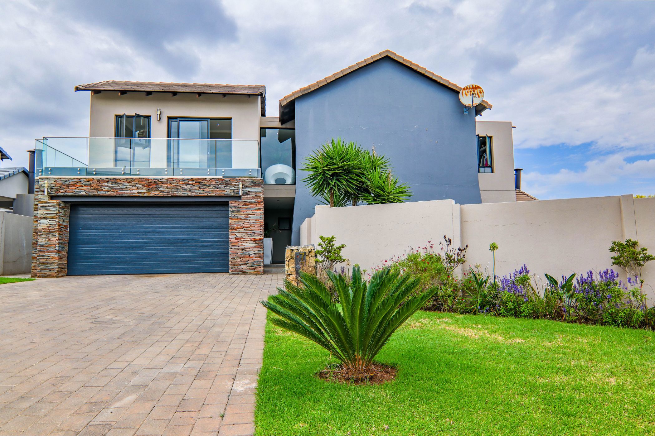 Double-storey house for sale in Copperleaf - 1CU1689694