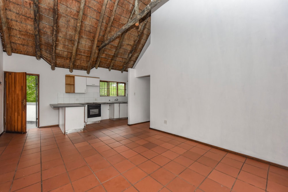 Apartment for sale in Sunninghill Gardens - FW1690196 Apartment for sale in Sunninghill Gardens - FW1690196