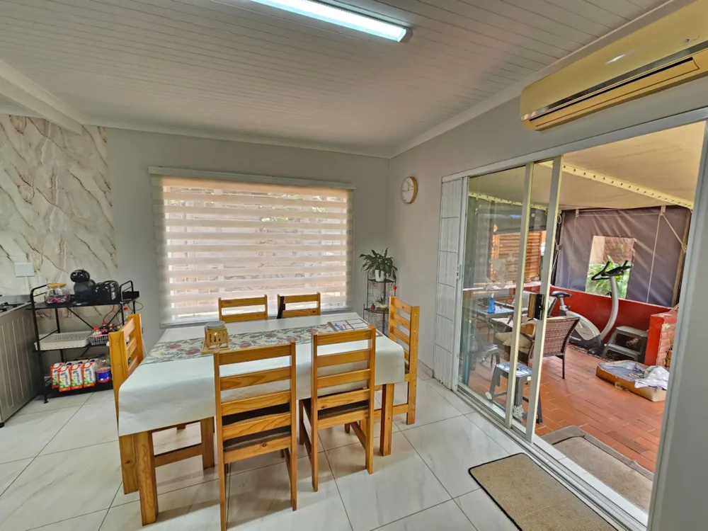 Townhouse for sale in Hutten Heights - 1NW1749714 Townhouse for sale in Hutten Heights - 1NW1749714