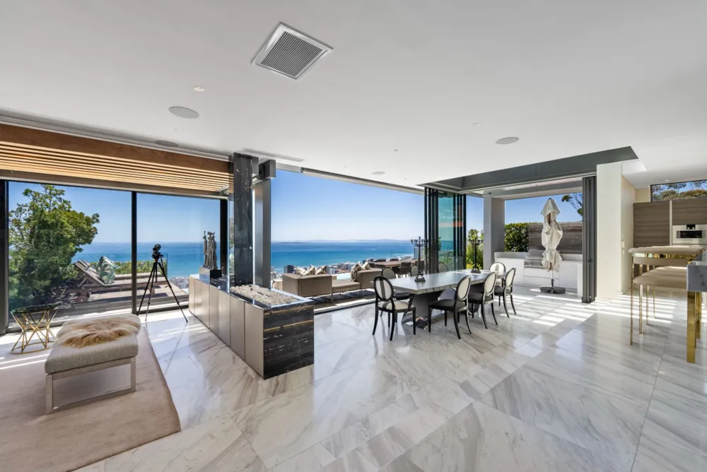 House for sale in Bantry Bay - AS1670610 House for sale in Bantry Bay - AS1670610