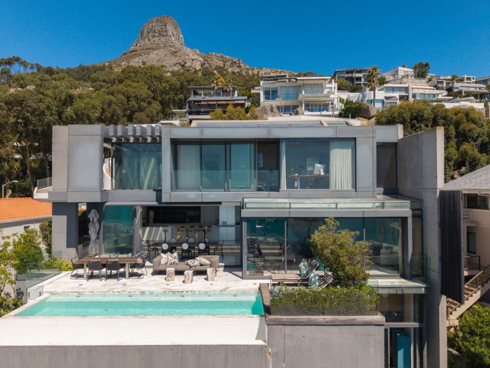 House for sale in Bantry Bay - AS1670610 House for sale in Bantry Bay - AS1670610