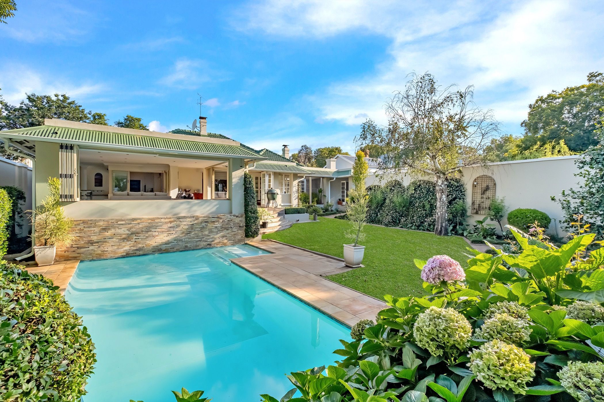 House sold in Parkview - HP1691707