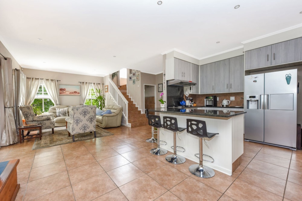 House sold in North Riding - FW1691850 House sold in North Riding - FW1691850