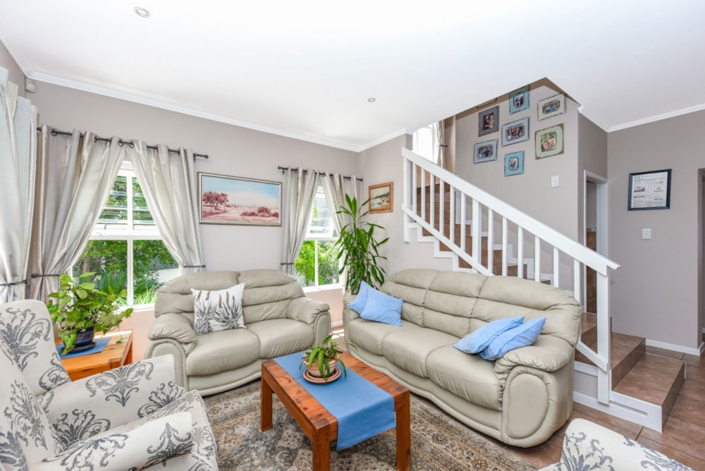 House sold in North Riding - FW1691850 House sold in North Riding - FW1691850