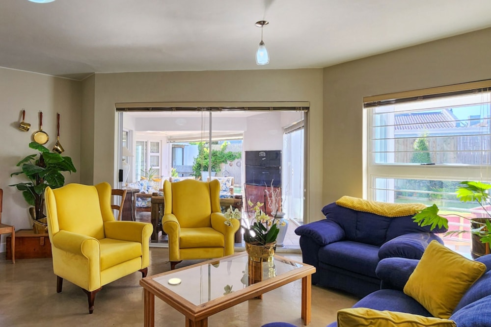 House sold in Blouberg Sands - 1TV1690360