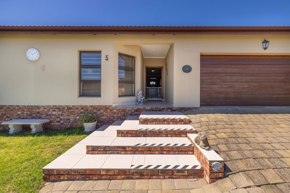 House for sale in Emerald Heights - 1PF1691397