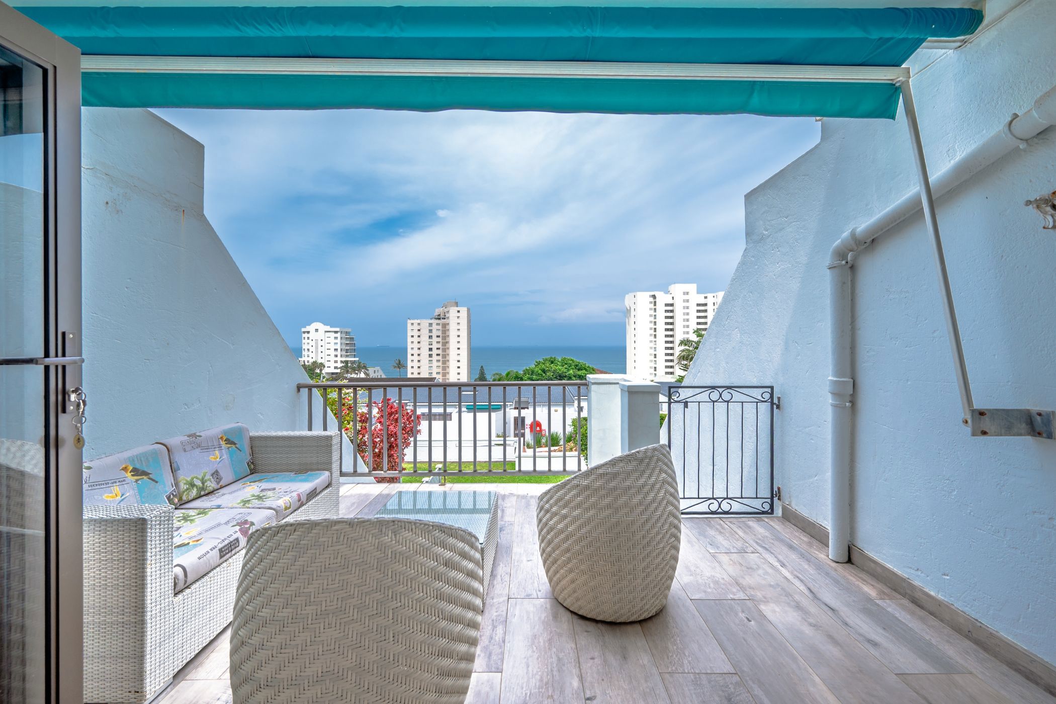 Apartment for sale in uMhlanga Rocks - 1ND1732057