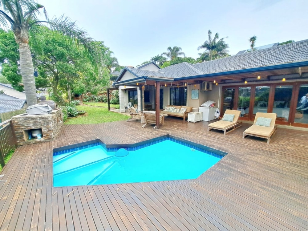 Townhouse sold in La Lucia - 1ND1691001 Townhouse sold in La Lucia - 1ND1691001