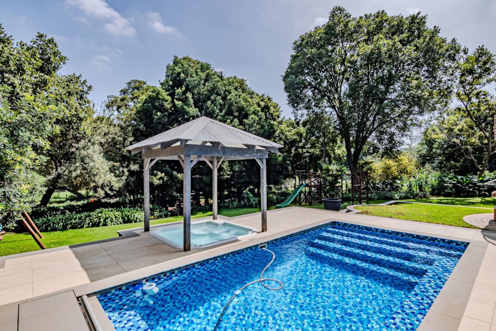 House sold in Southdowns Estate - CN1690579