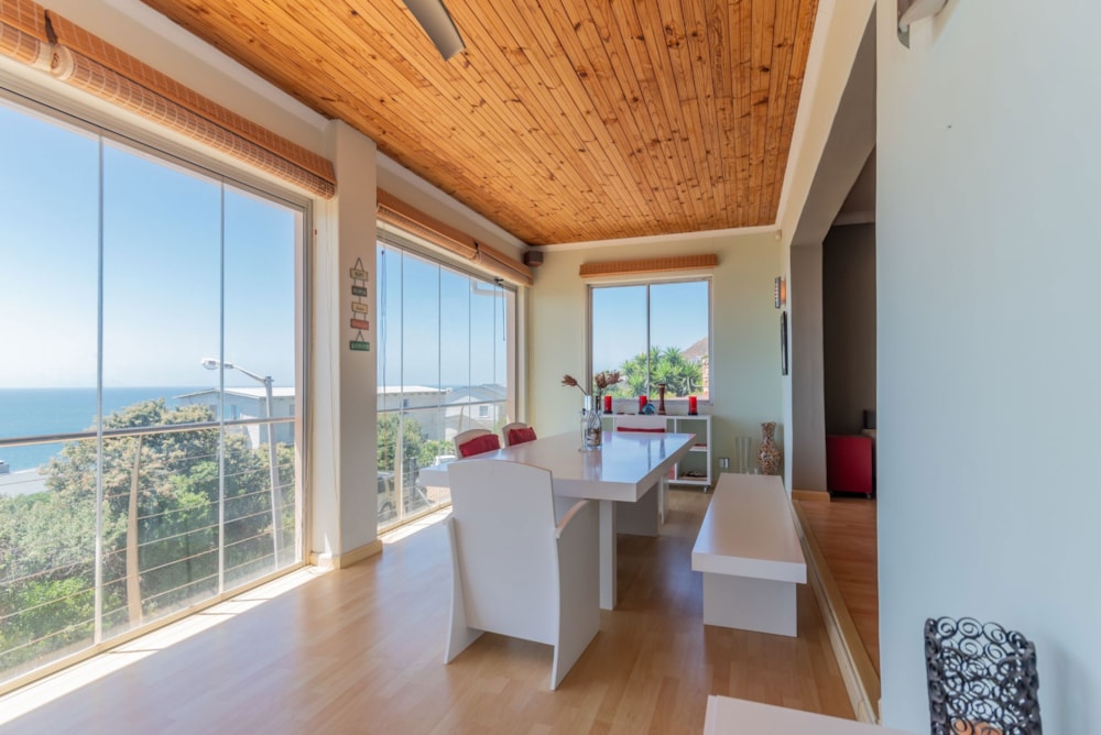 House sold in Murdock Valley, Cape Town - SIM1689121 House sold in Murdock Valley, Cape Town - SIM1689121