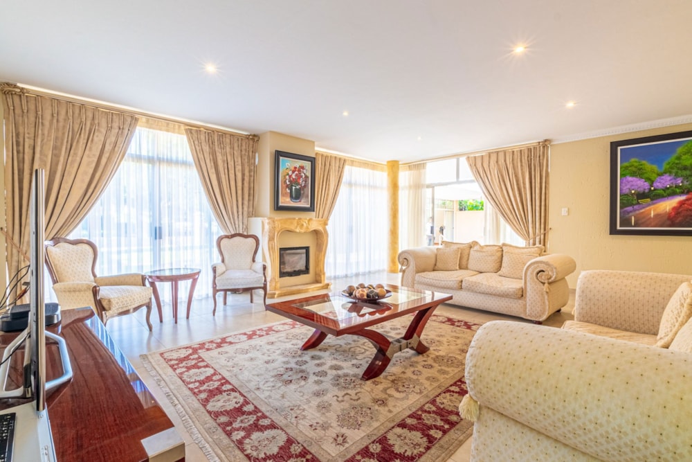 Double-storey house sold in Kyalami Estates - MR1688557 Double-storey house sold in Kyalami Estates - MR1688557