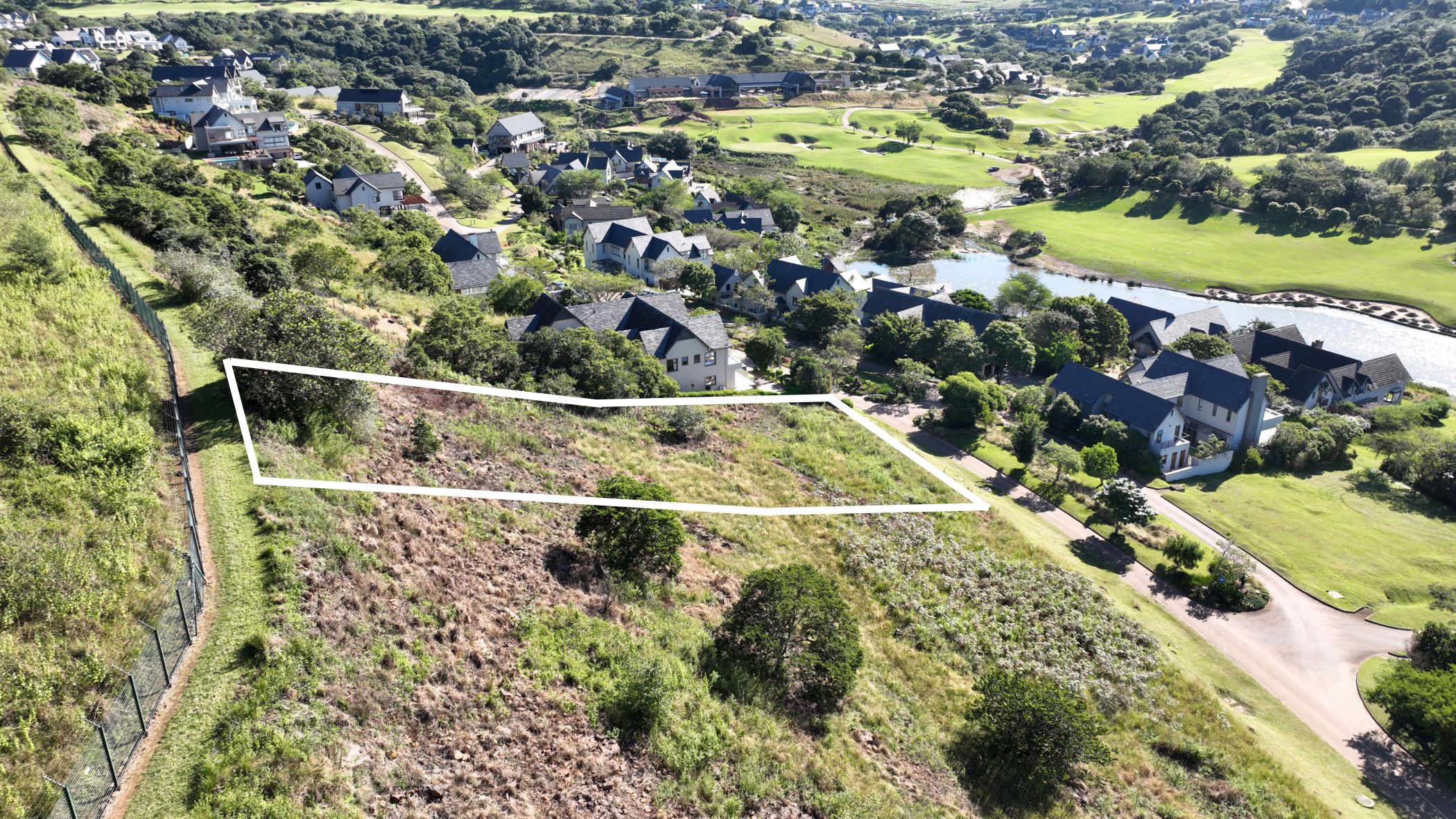 Residential vacant land for sale in Cotswold Downs Estate - 1KF1688549