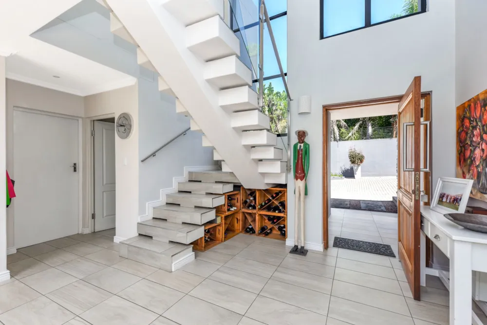 Cluster sold in Sandown, Sandton - HP1689159