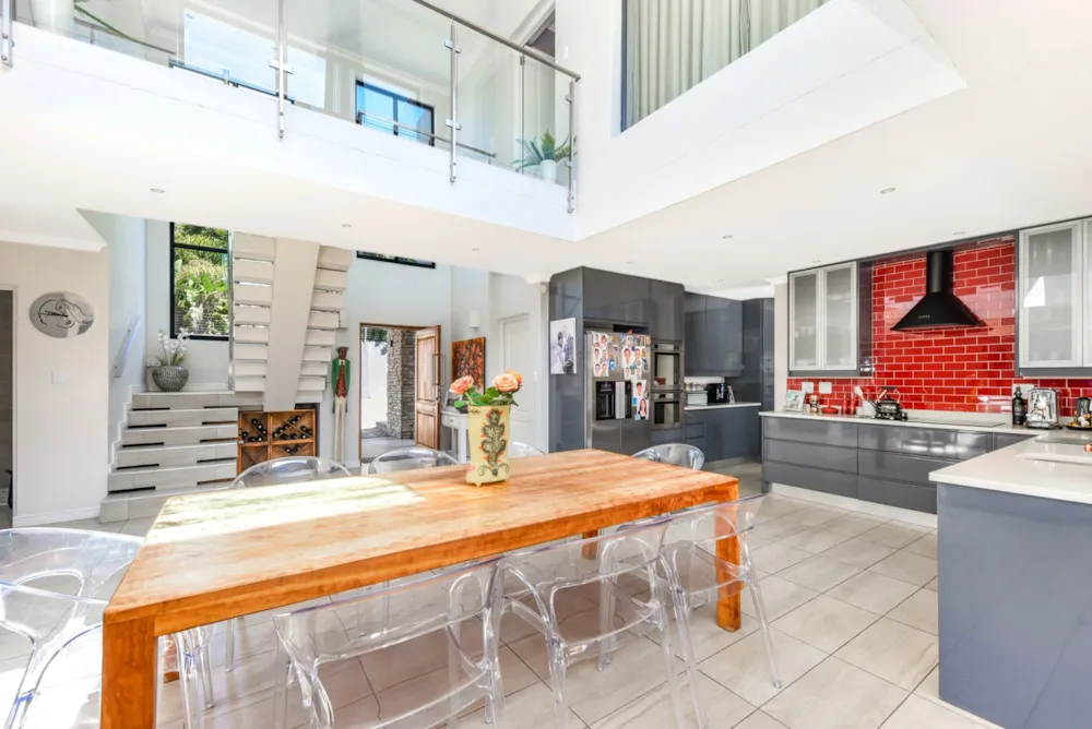 Cluster sold in Sandown, Sandton - HP1689159