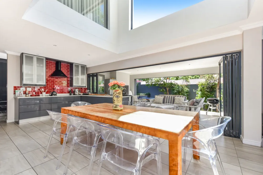 Cluster sold in Sandown, Sandton - HP1689159