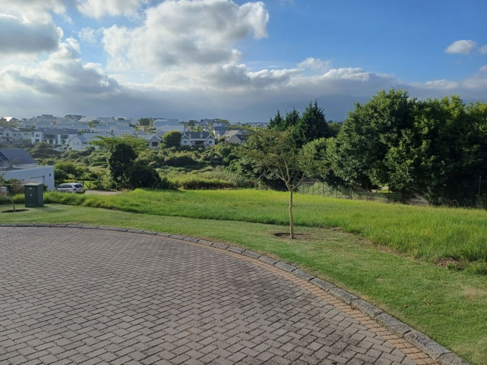 Vacant land for sale in Kingswood Golf Estate - GEO1689442