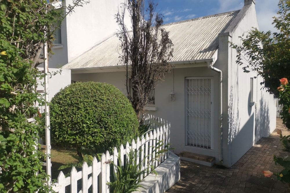 Townhouse for sale in Sunnyside, Grahamstown, Makhanda - 1GC1717072 Townhouse for sale in Sunnyside, Grahamstown, Makhanda - 1GC1717072