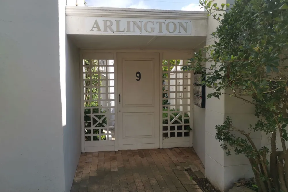 Townhouse sold in Sunnyside, Grahamstown, Makhanda - 1GC1717072 Townhouse sold in Sunnyside, Grahamstown, Makhanda - 1GC1717072