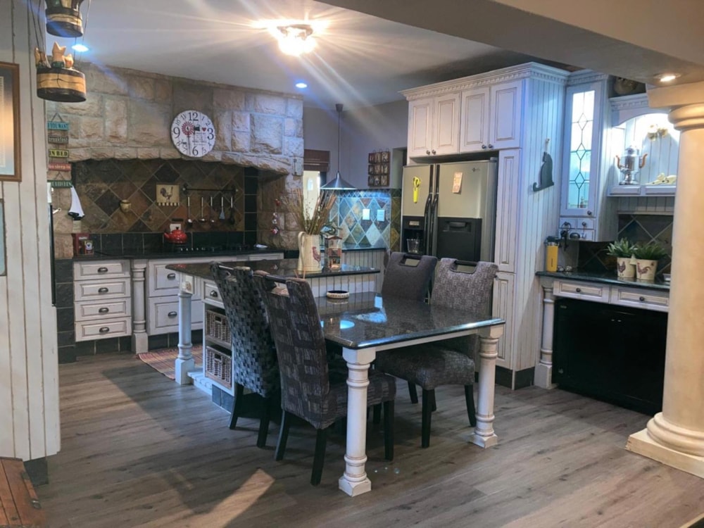 House for sale in Morehill - EN1670831