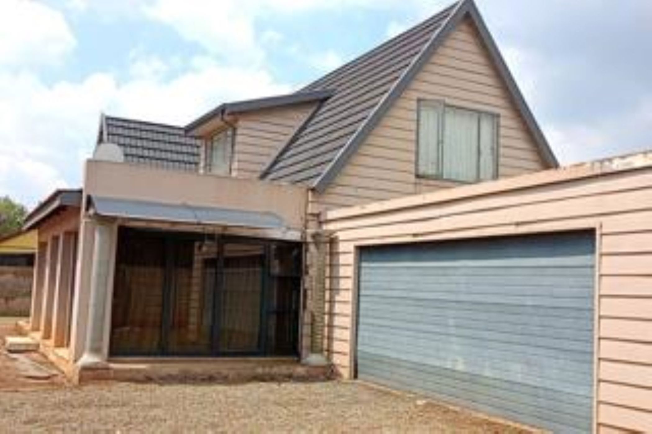 House for sale in Crystal Park - EN1695130