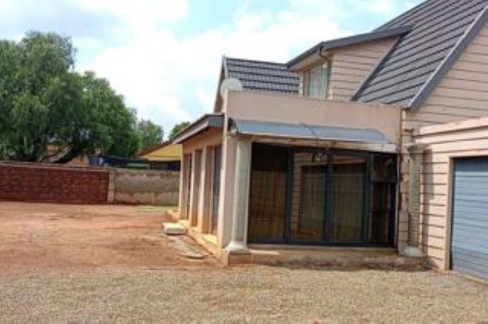 House for sale in Crystal Park - EN1695130 House for sale in Crystal Park - EN1695130